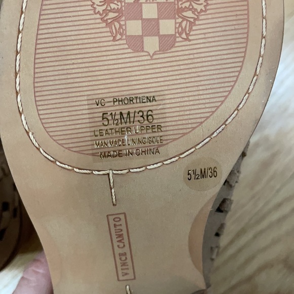 New Tan Vince Camuto booties in size 5.5. - Picture 6 of 6